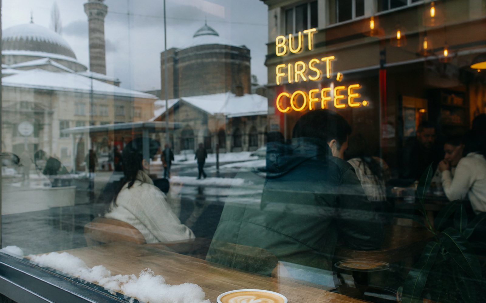 Erzurum kafe sosyal medya: vitrin + Instagram